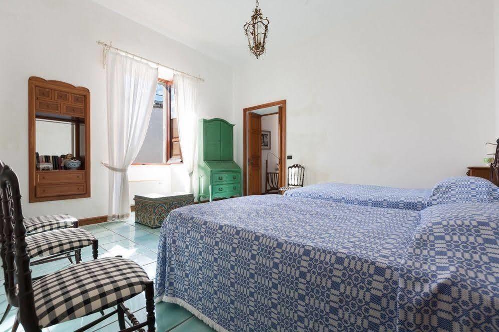 Brezza Di Mare Bed and Breakfast Vignacastrisi Exterior foto